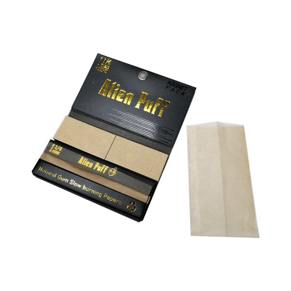 33 Alien Puff Black & Gold 1 1/4 Size Magnetic Unbleached Rolling Papers + Tips - www.justgovape.co.uk